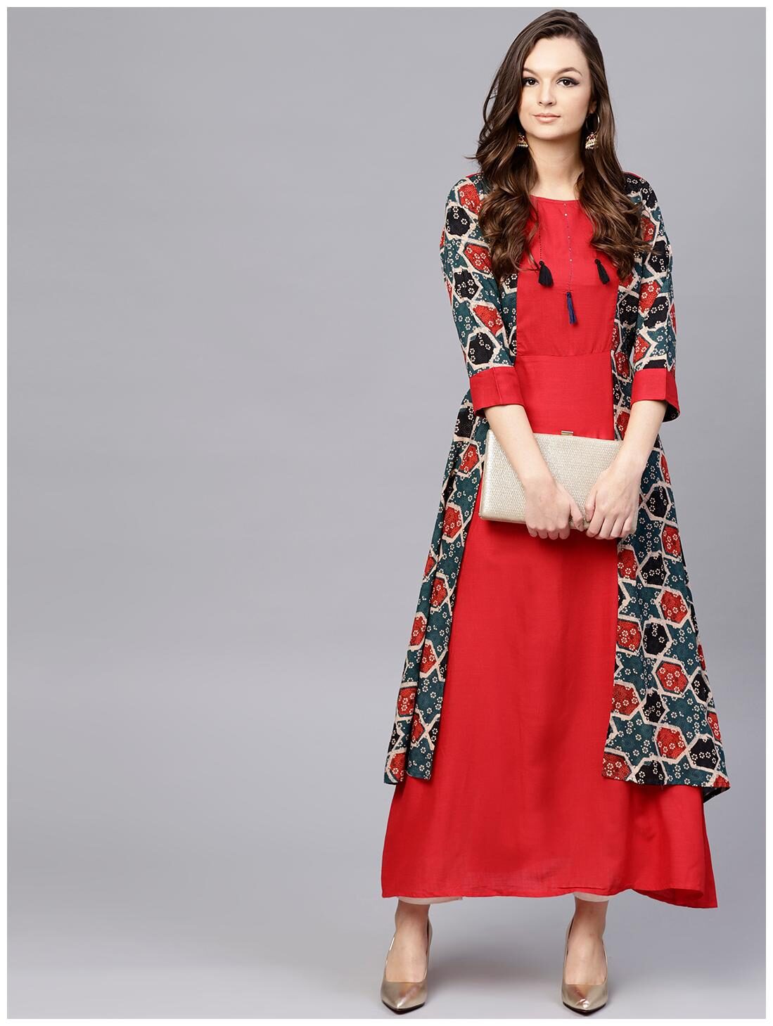 AASI Red Cotton Full Sleeves Kurti With An Attached Jacket And Emblished With Thread Work And Tassel
AASI Red Cotton Full Sleeves Kurti With An Attached Jacket And Emblished With Thread Work And Tassel
