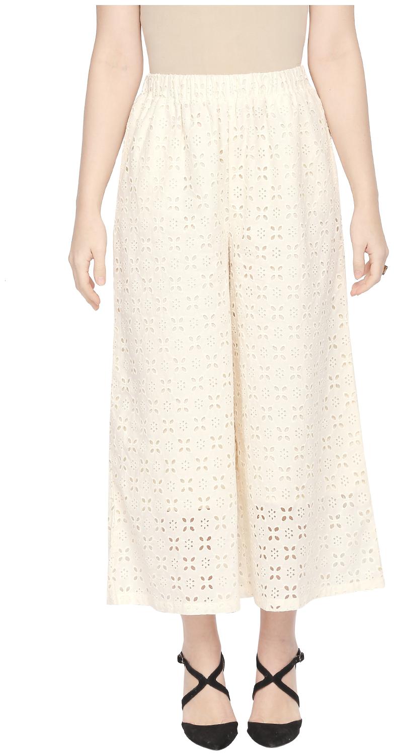 Akkriti By Pantaloons Women Gold Regular fit Regular pants
Akkriti By Pantaloons Women Gold Regular fit Regular pants