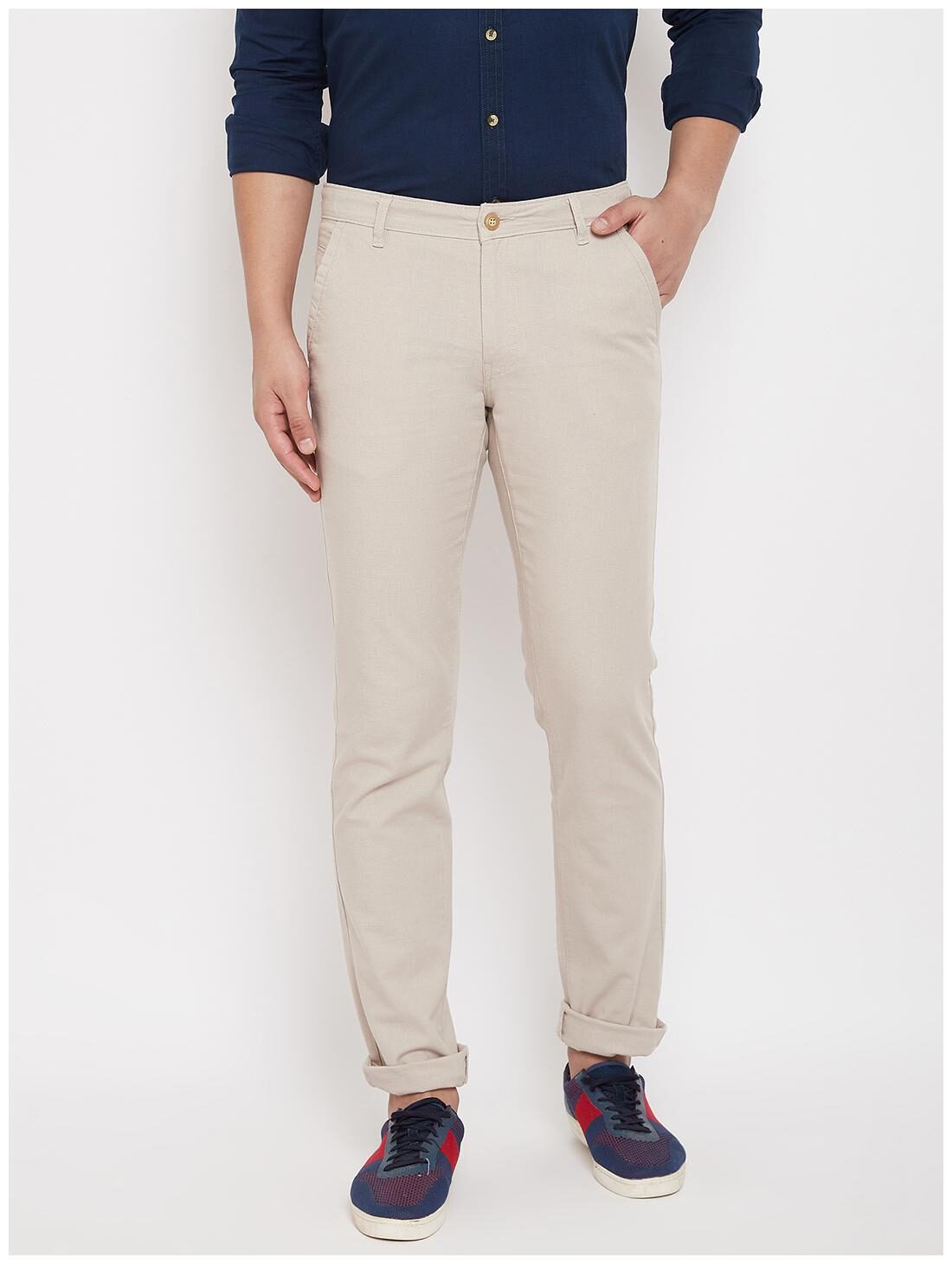 CANARY LONDON Men Beige Solid Slim fit Chinos 
CANARY LONDON Men Beige Solid Slim fit Chinos