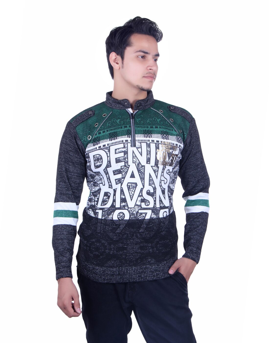 Oh Yes Printed Round Neck Casual Men s Green Black Sweater