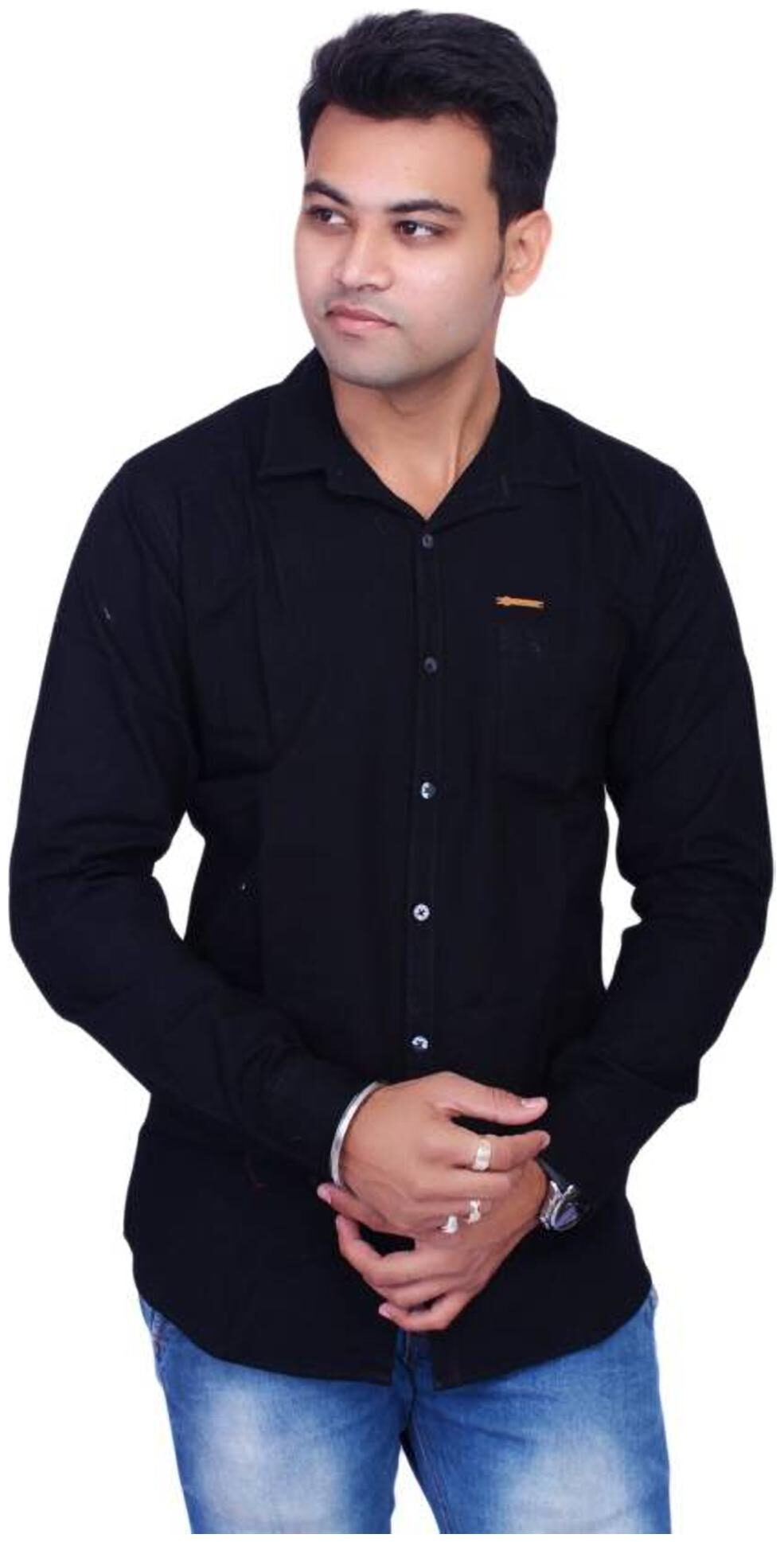 La Milano Men Black Solid Slim Fit Casual Shirt 
La Milano Men Black Solid Slim Fit Casual Shirt