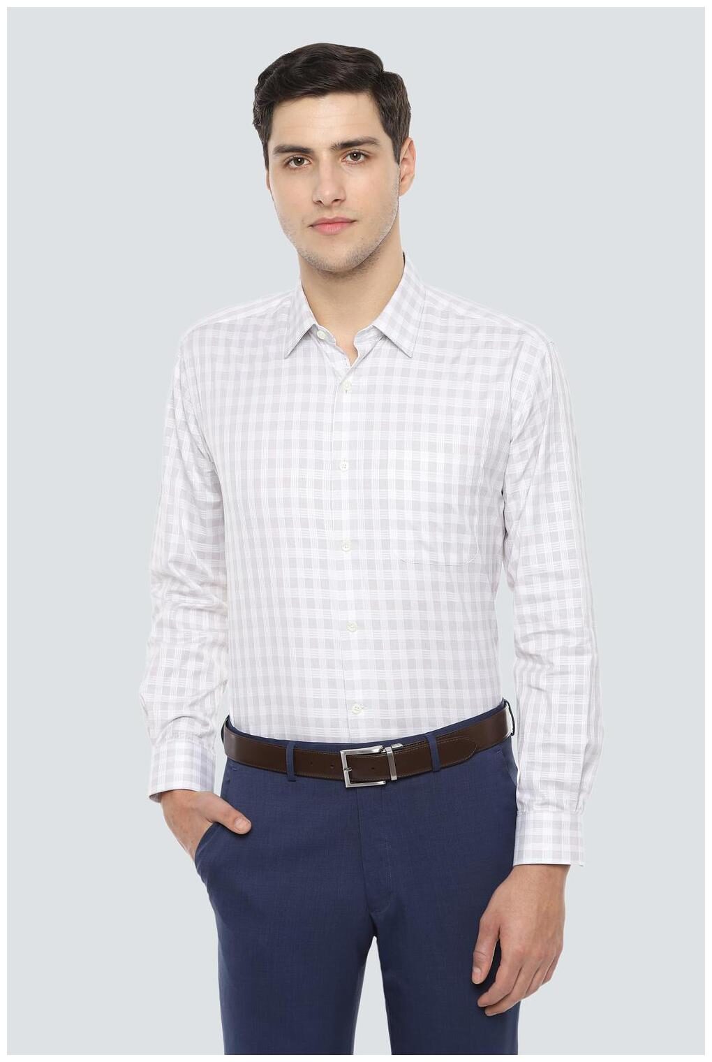 Louis Philippe Men Regular fit Formal Shirt - Beige
Louis Philippe Men Regular fit Formal Shirt - Beige