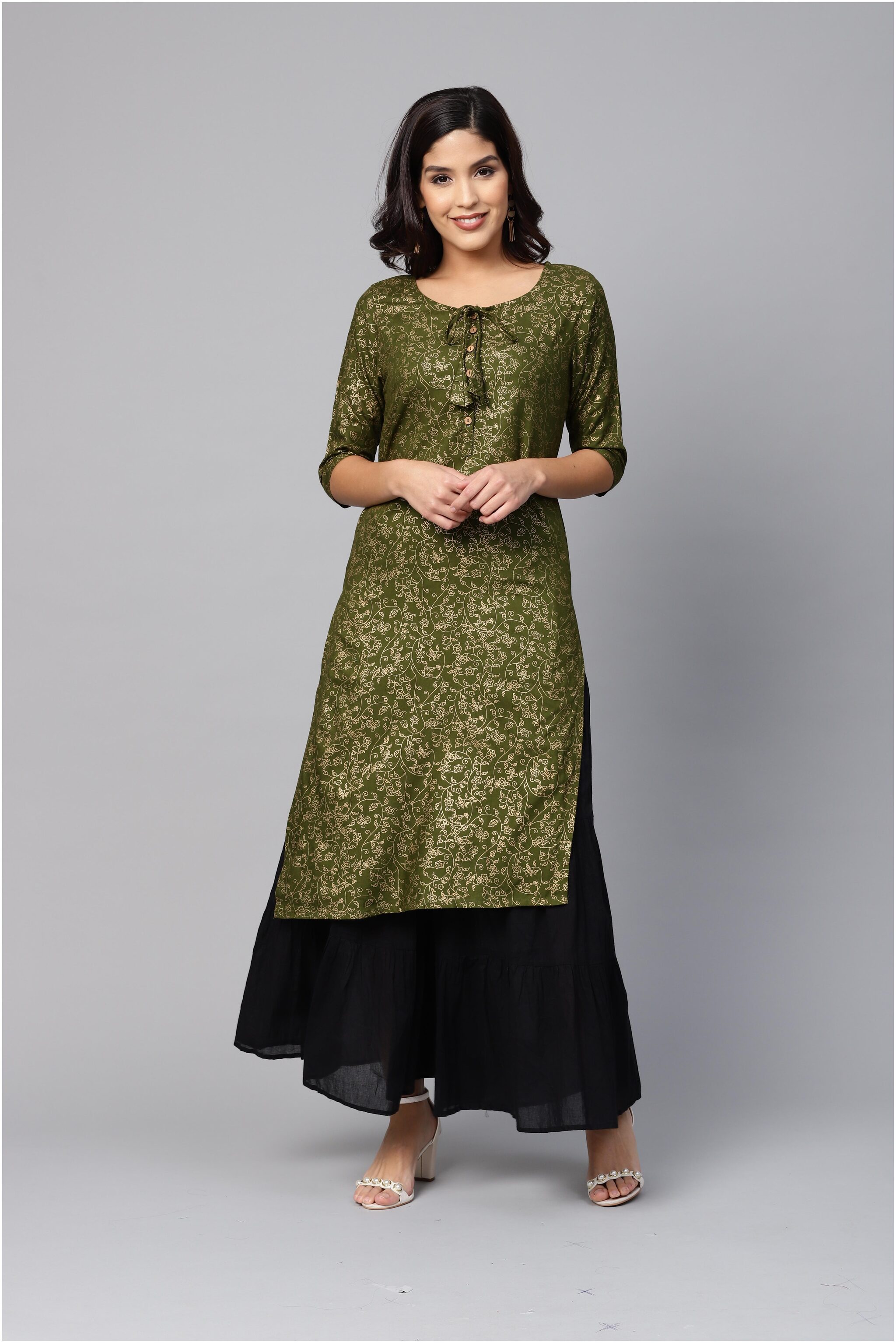 Myshka Women Green Floral Straight Kurta
Myshka Women Green Floral Straight Kurta