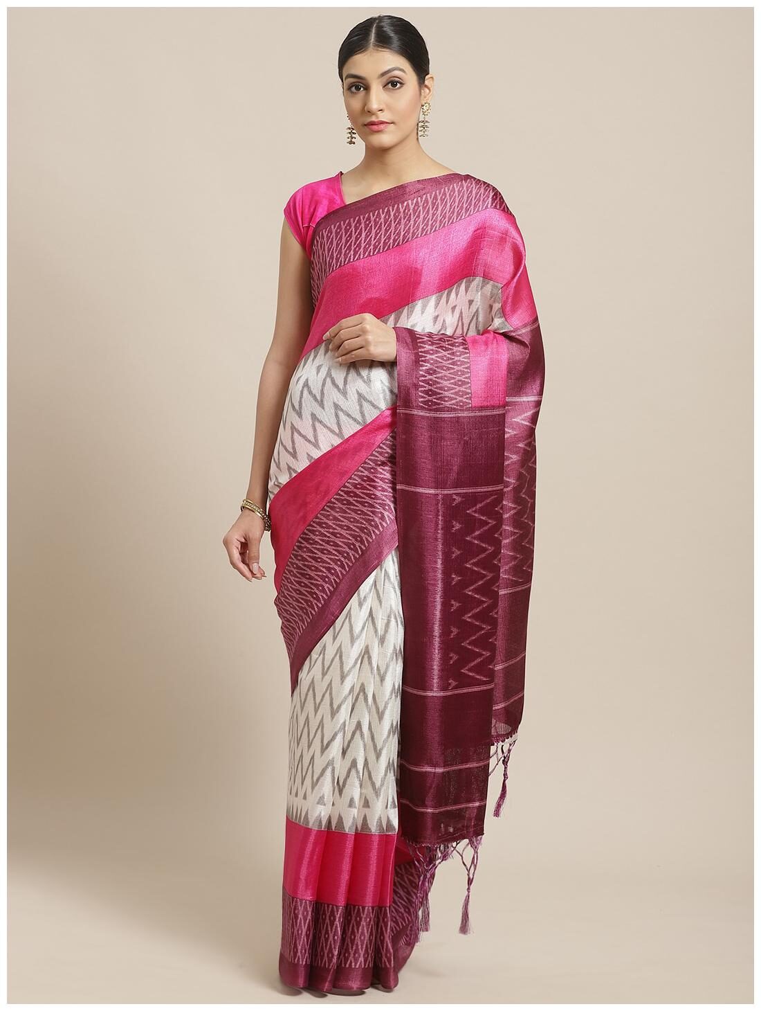 Ruchika Fashion Silk Pink Printed Regular Saree For Women
Ruchika Fashion Silk Pink Printed Regular Saree For Women