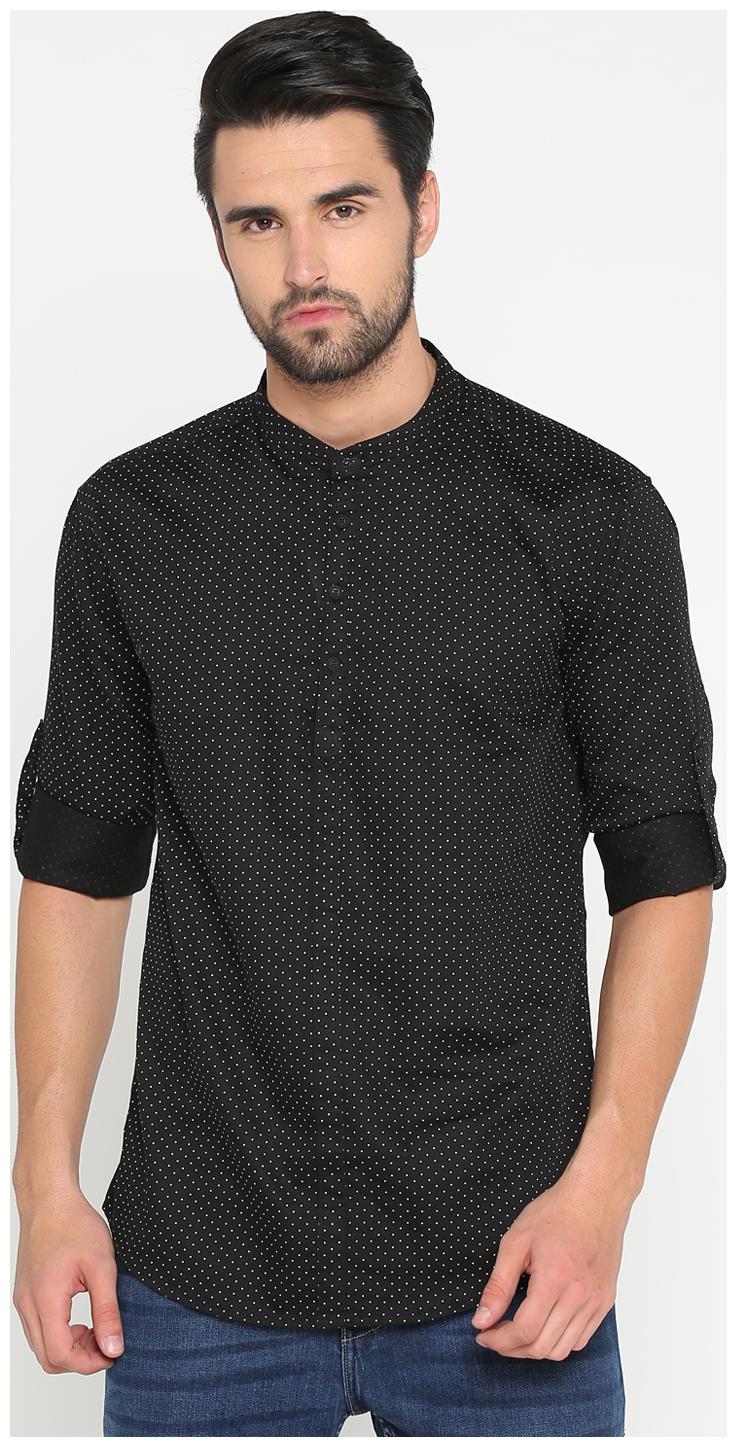 Show off Men Black Printed Slim Fit Casual Shirt
Show off Men Black Printed Slim Fit Casual Shirt