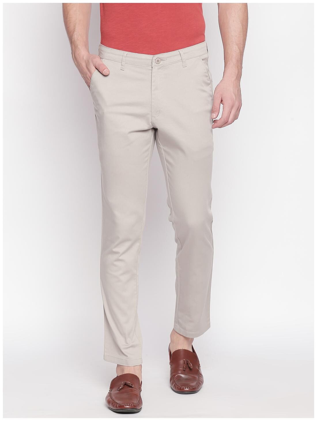 Solemio Men Beige Solid Regular fit Chinos
Solemio Men Beige Solid Regular fit Chinos