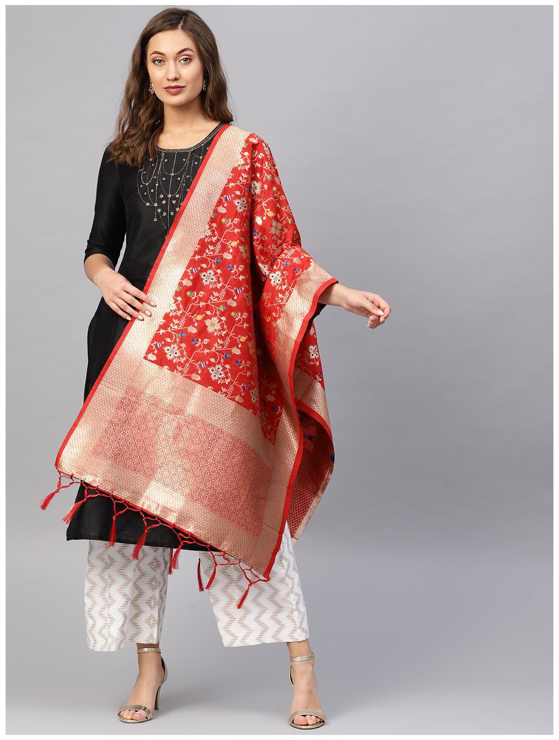 SUTRAM Banarasi Silk Woven Red Dupatta 
SUTRAM Banarasi Silk Woven Red Dupatta