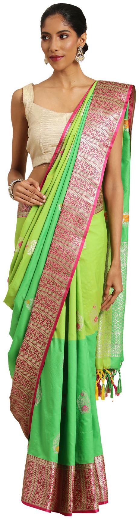 Varkala Silk Sarees Green Floral Kanchipuram Silk Regular Saree With Blouse With blouse
Varkala Silk Sarees Green Floral Kanchipuram Silk Regular Saree With Blouse With blouse