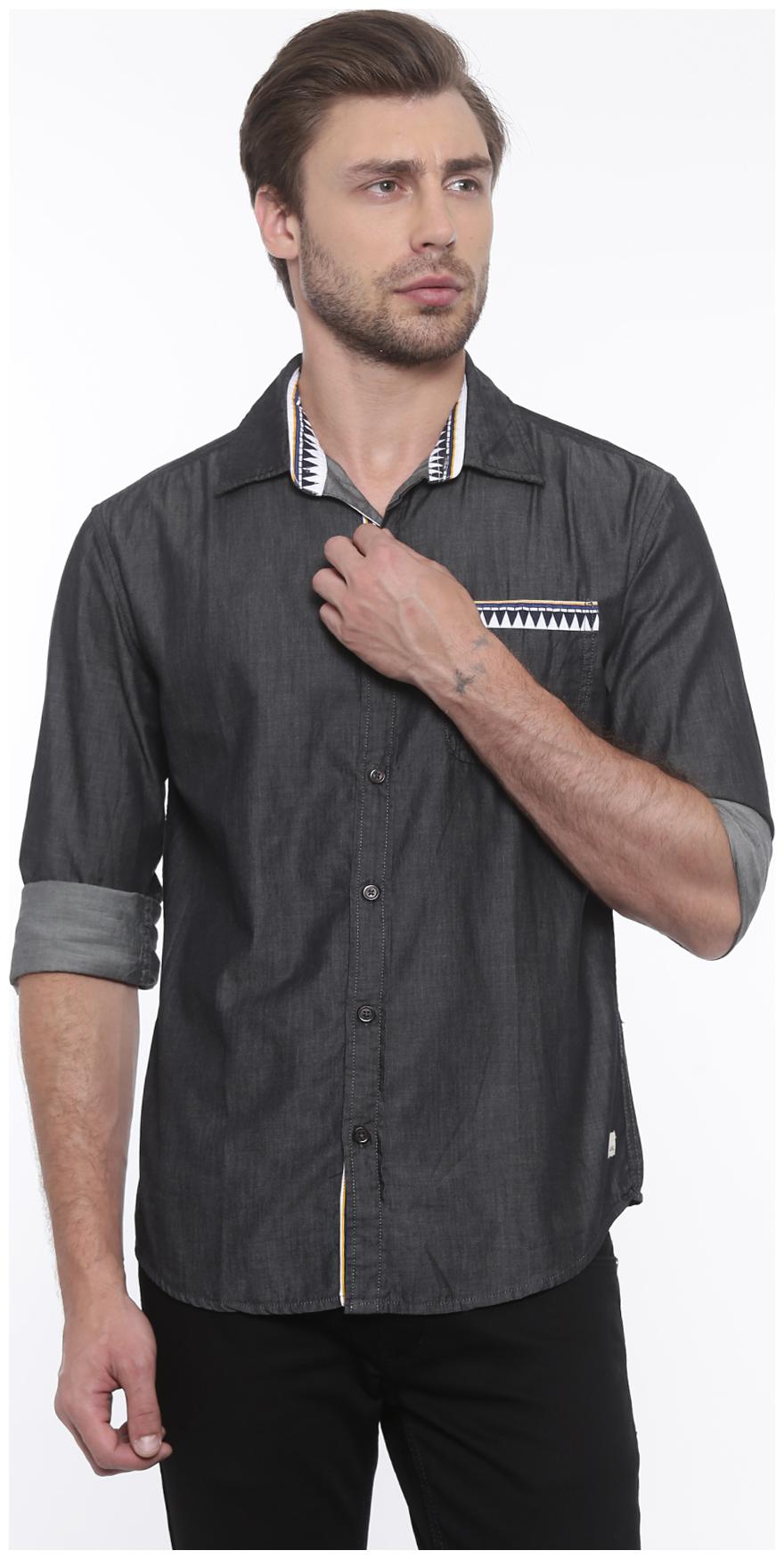 WITH Men Black Solid Slim Fit Casual Shirt
WITH Men Black Solid Slim Fit Casual Shirt