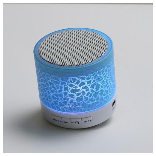 QUXXA S10 Bluetooth Portable speaker ( Blue ) 
QUXXA S10 Bluetooth Portable speaker ( Blue )