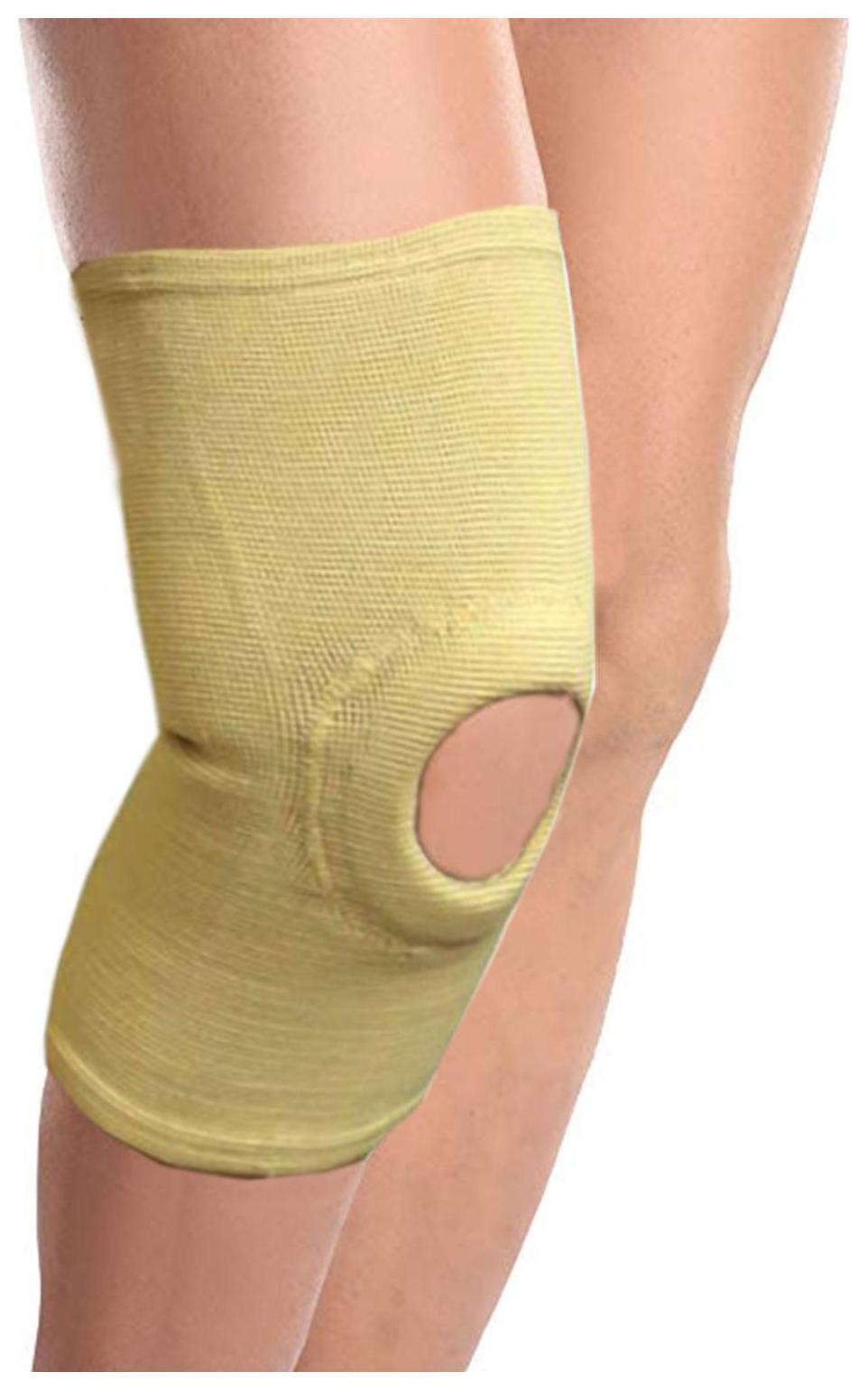 Knee Support Knee Cap Brace for Men Women Knee Pain Pain Relief Arthritis Gym Sports Exercise Running Injuries
Knee Support Knee Cap Brace for Men Women Knee Pain Pain Relief Arthritis Gym Sports Exercise Running Injuries