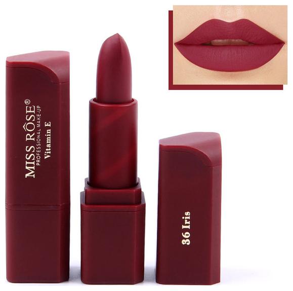 Miss Rose Professional Make-Up Lipstick Matte Color Cosmetic Women Lipstick 3 4g (7301-042M-36)
Miss Rose Professional Make-Up Lipstick Matte Color Cosmetic Women Lipstick 3 4g (7301-042M-36)
