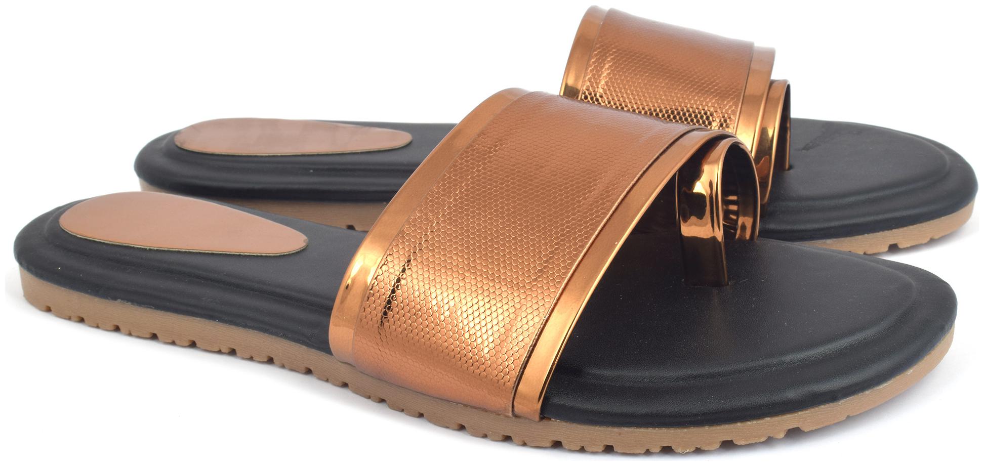 AISHWARY GLAMS Women Black One Toe Flats 
AISHWARY GLAMS Women Black One Toe Flats