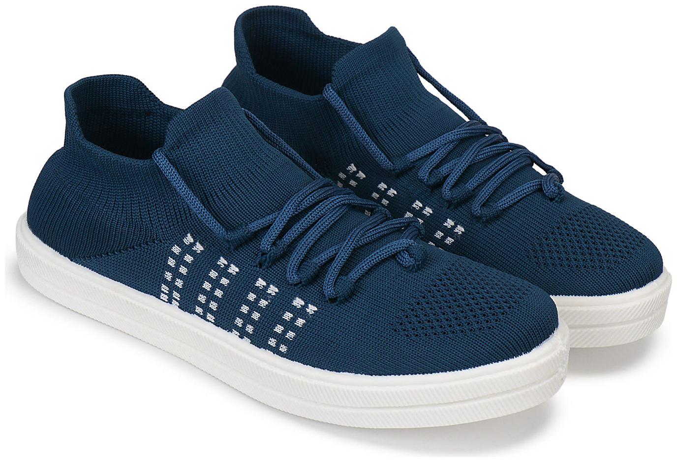 Earton Women Blue Sneakers
Earton Women Blue Sneakers