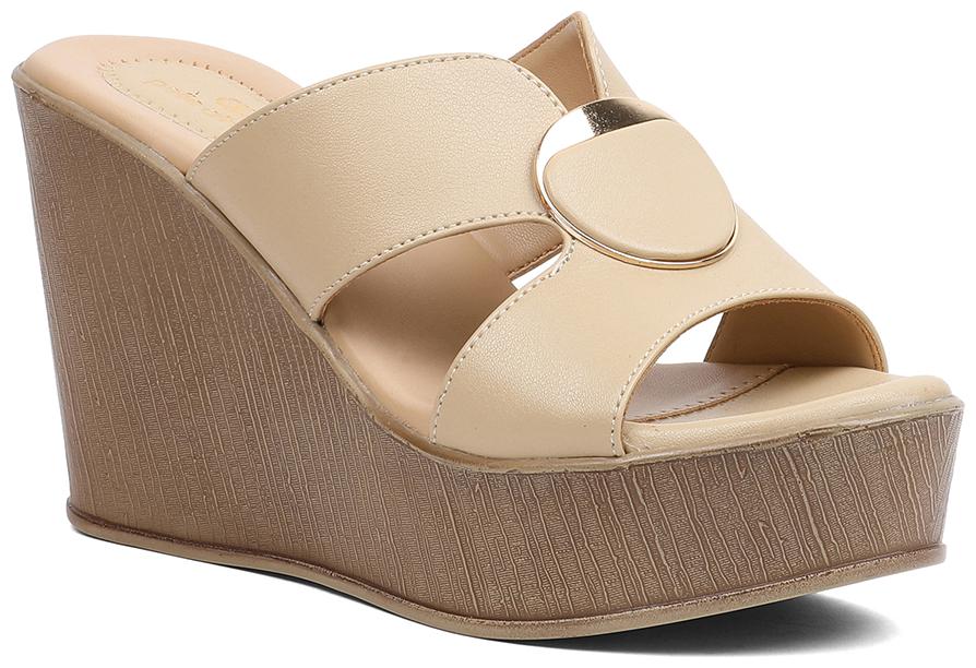 PELLE ALBERO Women Cream Wedges