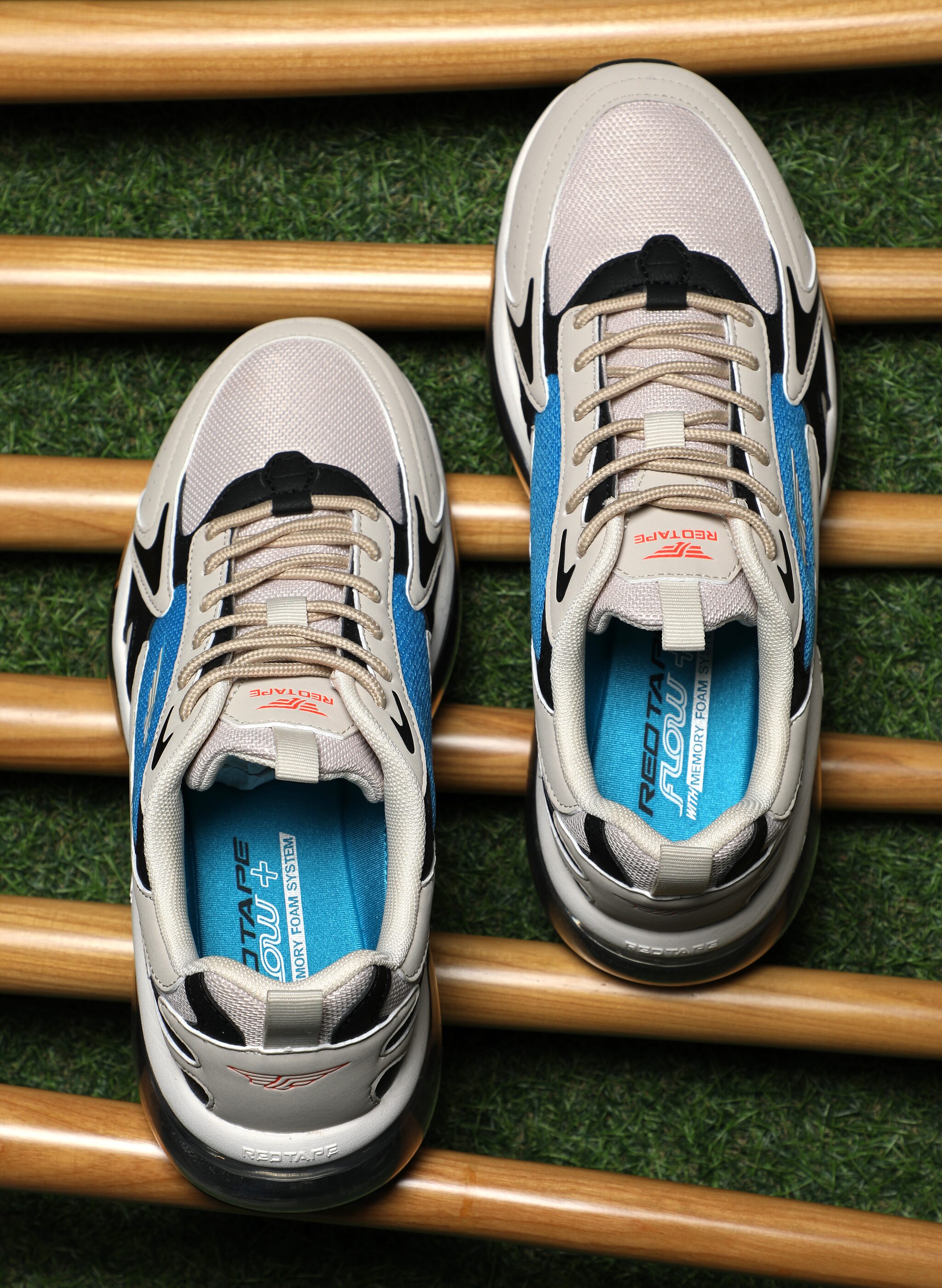 Red Tape Men Walking Shoes Walking Shoes ( Beige )
Red Tape Men Walking Shoes Walking Shoes ( Beige )