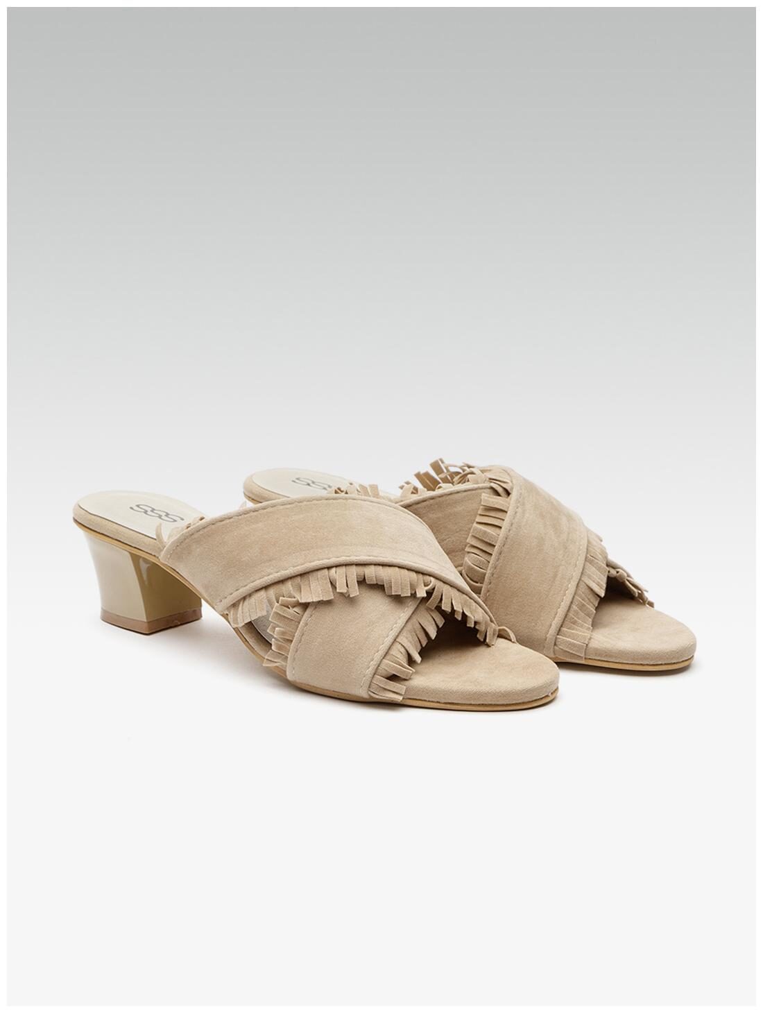 STREETSTYLESTORE Women Beige Pumps