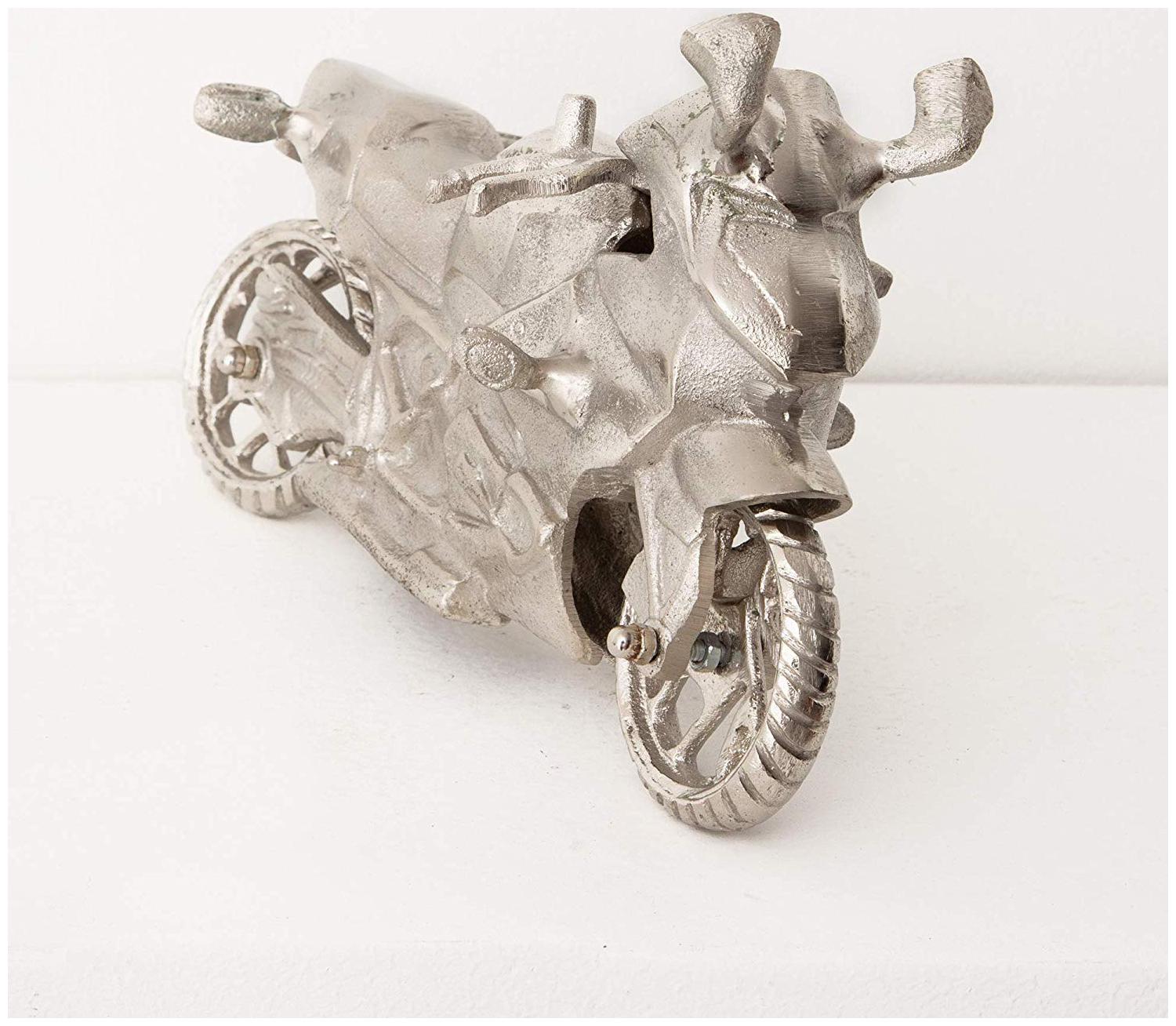 Casa Decor Mr Runner Metal Artifact Figurines Showpiece for Living Room Drawing Room Bedroom Shelf Showcase Table Home Decor and Gift
Casa Decor Mr Runner Metal Artifact Figurines Showpiece for Living Room Drawing Room Bedroom Shelf Showcase Table Home Decor and Gift