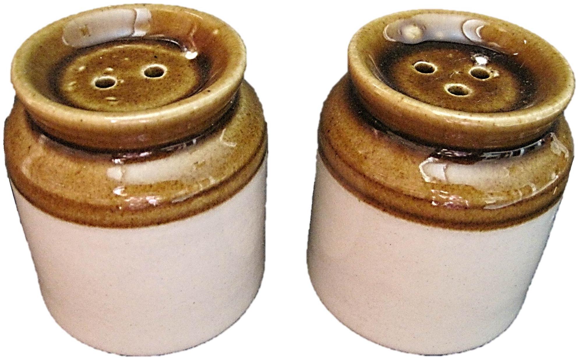 muccasacra Vintage collection of Martbaan style Ceramic Spice Shaker of Salt Pepper Set
muccasacra Vintage collection of Martbaan style Ceramic Spice Shaker of Salt Pepper Set