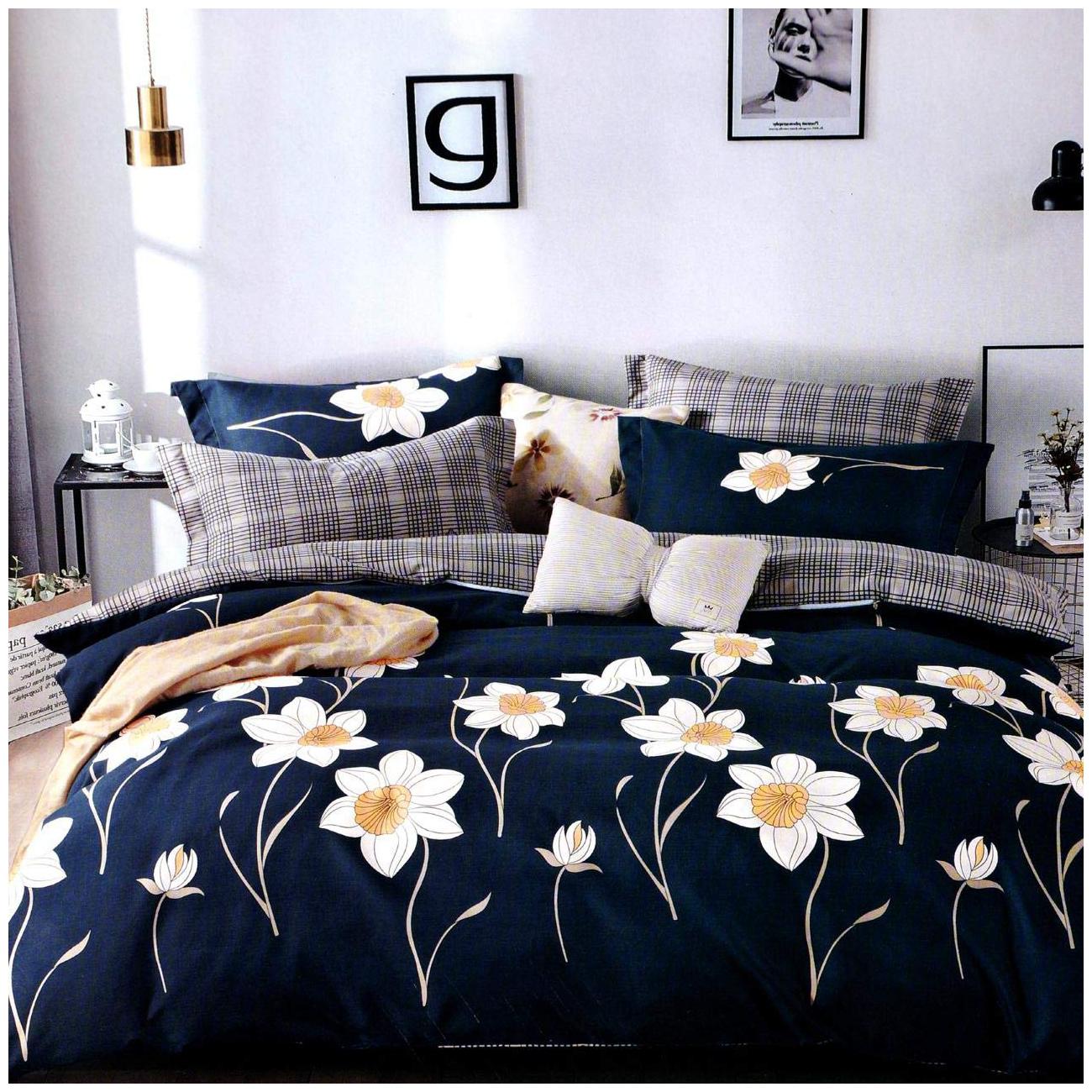 N G PRODUCTS Cotton Floral Double Size Bedsheet 180 TC ( 1 Bedsheet With 2 Pillow Covers Blue )
N G PRODUCTS Cotton Floral Double Size Bedsheet 180 TC ( 1 Bedsheet With 2 Pillow Covers Blue )