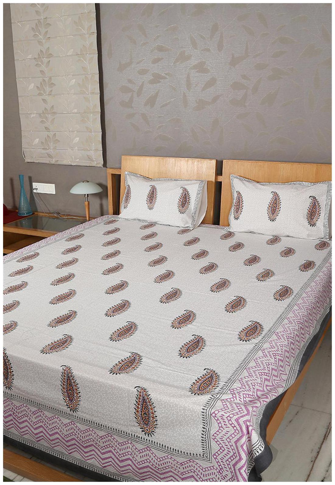 Rajrang Cotton Printed Double Size Bedsheet 104 TC ( 1 Bedsheet With 2 Pillow Covers White )
Rajrang Cotton Printed Double Size Bedsheet 104 TC ( 1 Bedsheet With 2 Pillow Covers White )