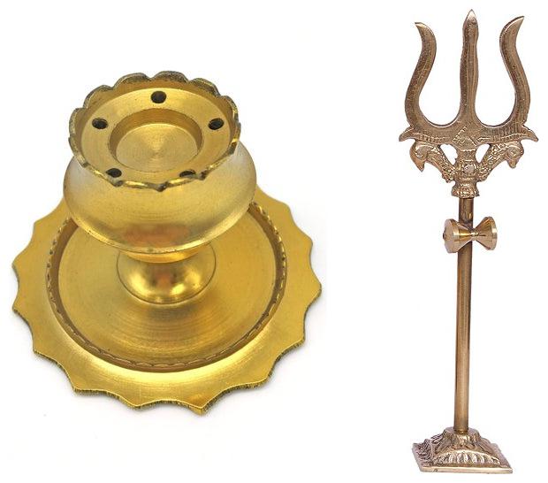 Utkarsh Combo Of Trishul trident Damru with Stand Statue With Brass Incense Stick Holder
Utkarsh Combo Of Trishul trident Damru with Stand Statue With Brass Incense Stick Holder
