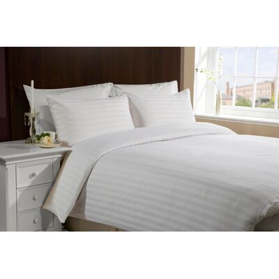 Welhouse India Cotton Abstract Single Size Bedsheet 185 TC ( 1 Bedsheet With 1 Pillow Covers White )
Welhouse India Cotton Abstract Single Size Bedsheet 185 TC ( 1 Bedsheet With 1 Pillow Covers White )