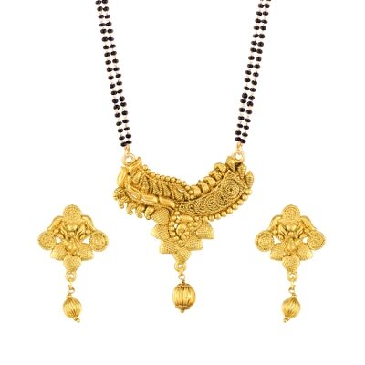 Etnico Traditional Ethnic One Gram Gold Plated Mangalsutra Jewellery set with Earrings for Women D054
Etnico Traditional Ethnic One Gram Gold Plated Mangalsutra Jewellery set with Earrings for Women D054