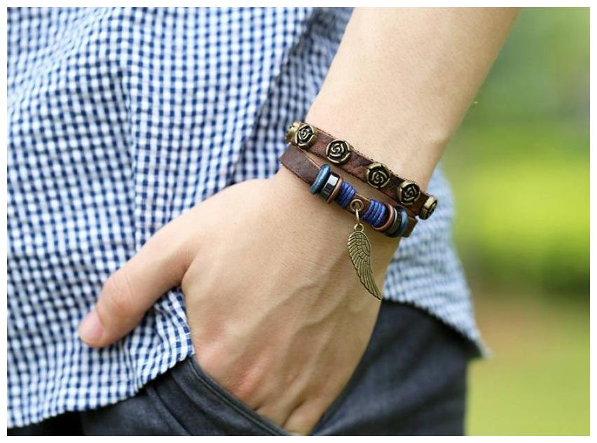 Fashion for sure feather symbol with 3 layer of multiple leather bracelet CLEAETHER19
Fashion for sure feather symbol with 3 layer of multiple leather bracelet CLEAETHER19