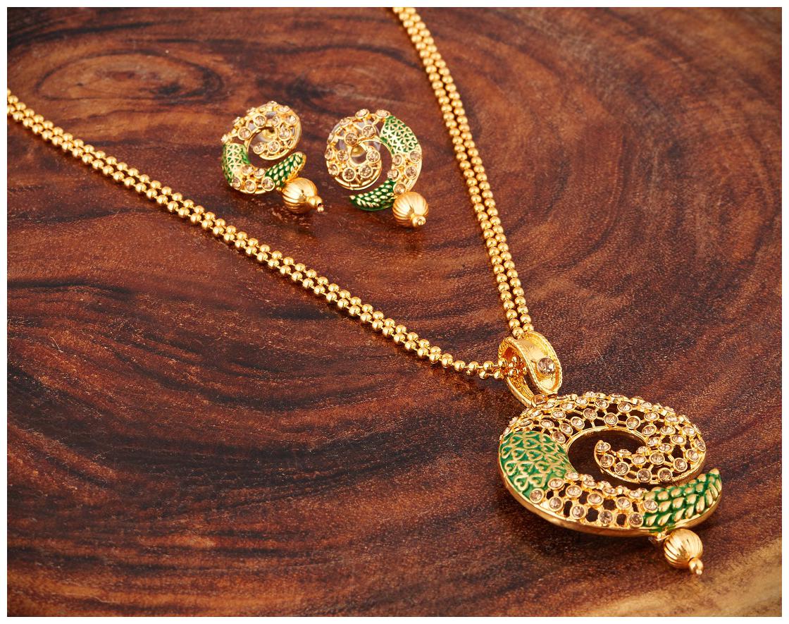 RG FASHIONS Gold Plated Green Meenakari Diamond Chain Pendant Earring Necklace Set Jewellery For Girls Women
RG FASHIONS Gold Plated Green Meenakari Diamond Chain Pendant Earring Necklace Set Jewellery For Girls Women