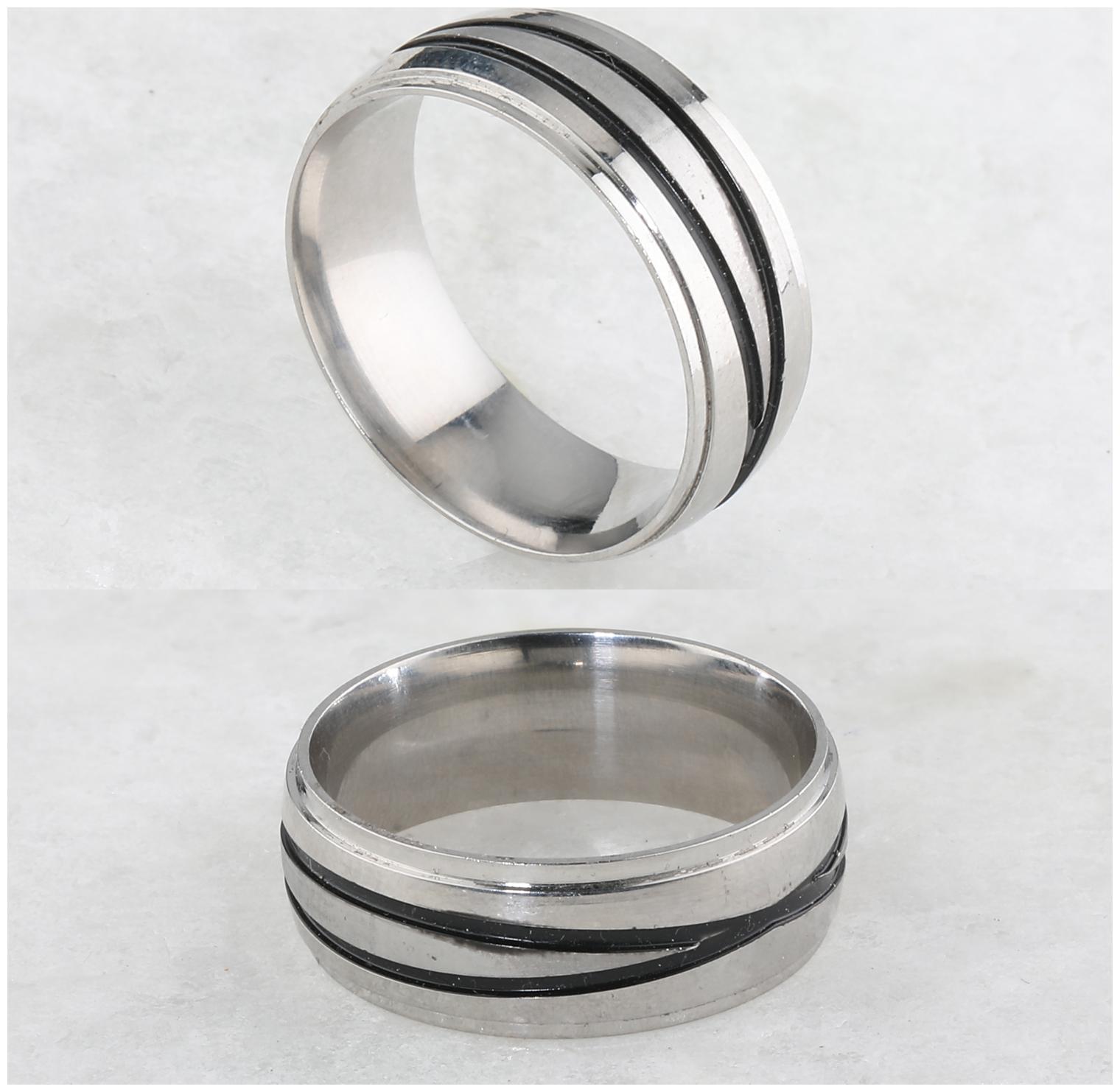 Silver Shine Silver Plated Black inside Grooved Band Style Stainless Steel Ring for Boys and Men
Silver Shine Silver Plated Black inside Grooved Band Style Stainless Steel Ring for Boys and Men