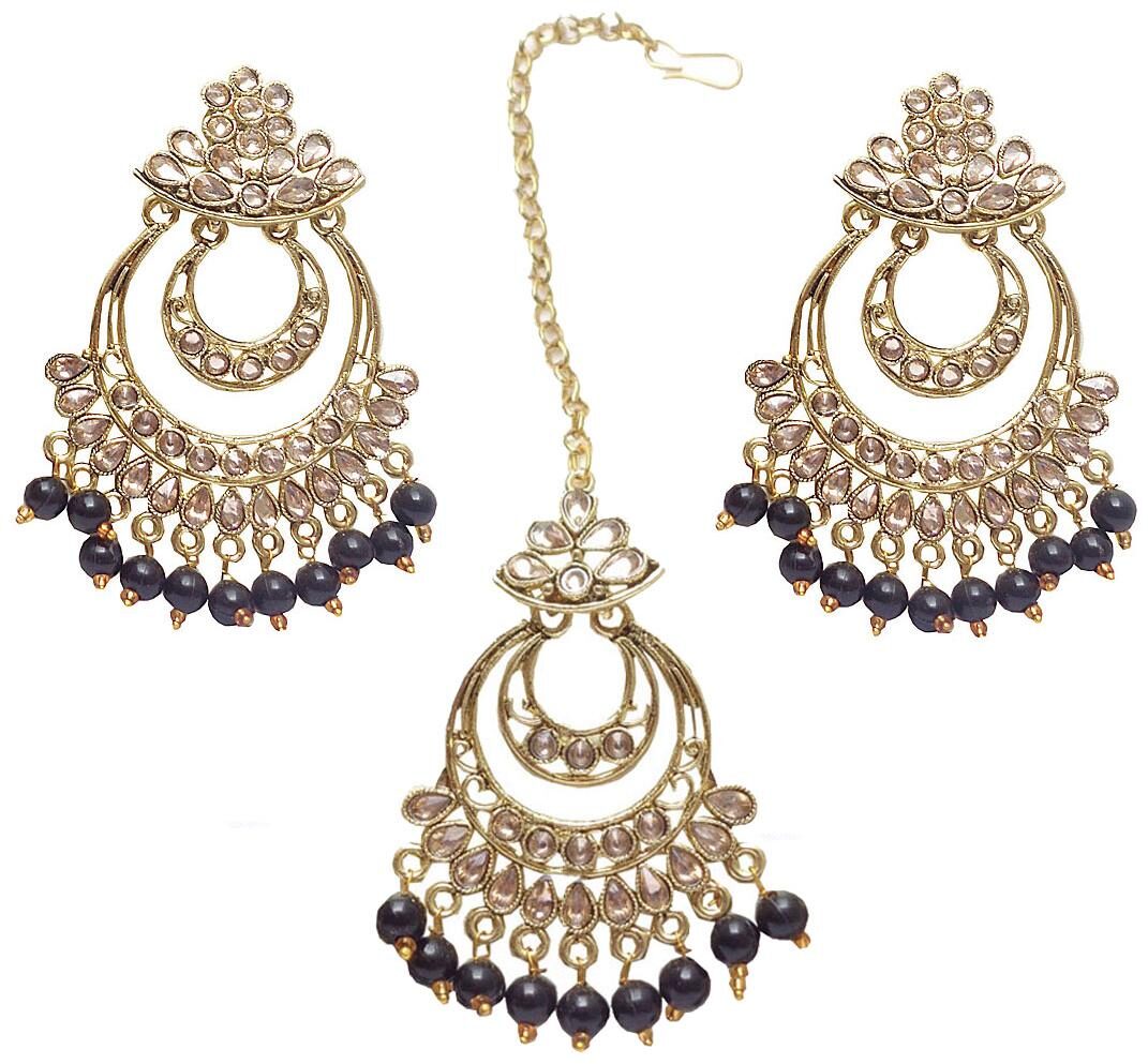 Trendeela Com Archa Collection Dazzling Black Earrings Maang Tikka Combo Set For Women
Trendeela Com Archa Collection Dazzling Black Earrings Maang Tikka Combo Set For Women
