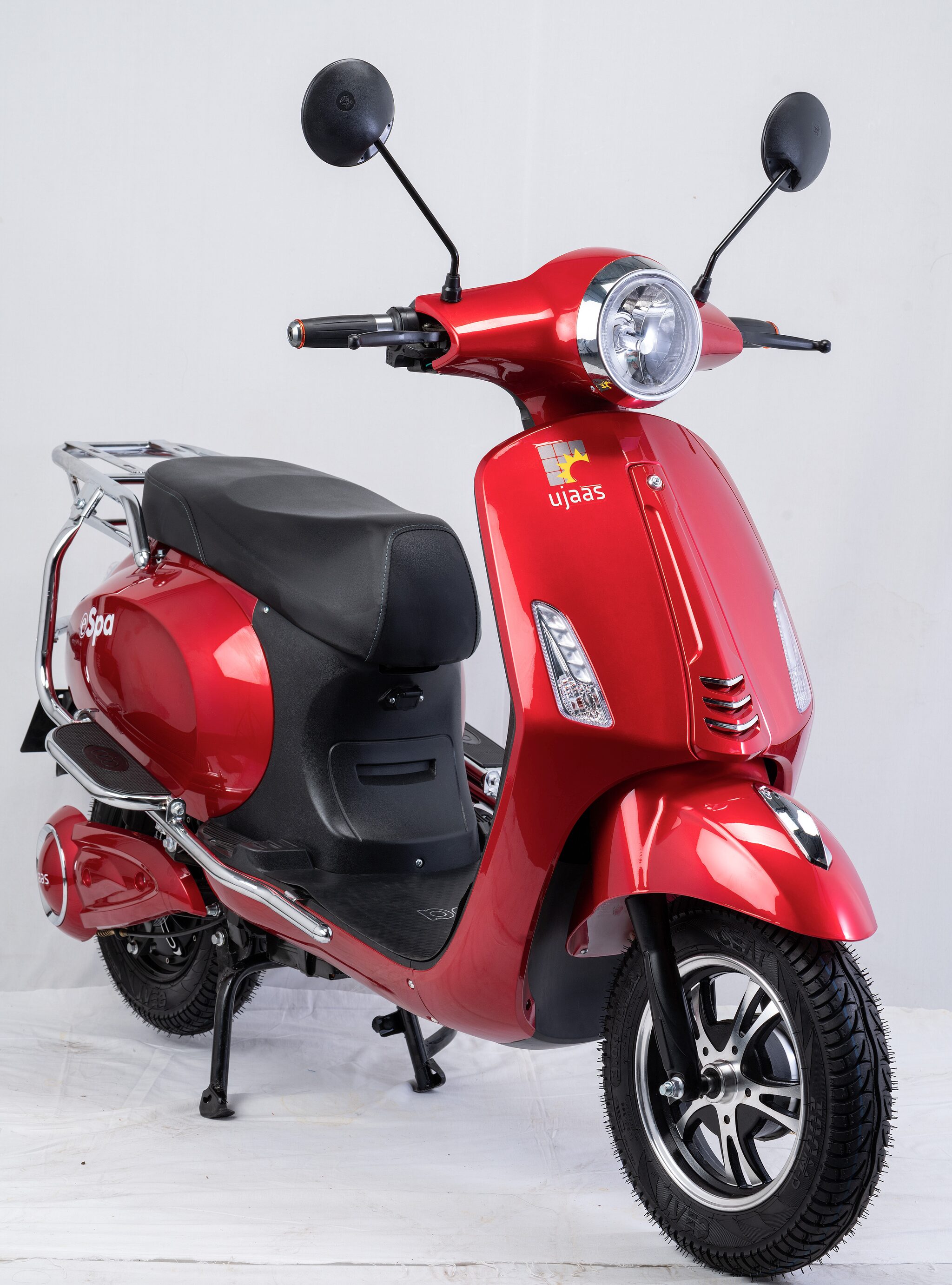 Ujaas eSpa LA 60V Electric Scooter (Ex-Showroom Price)
Ujaas eSpa LA 60V Electric Scooter (Ex-Showroom Price)