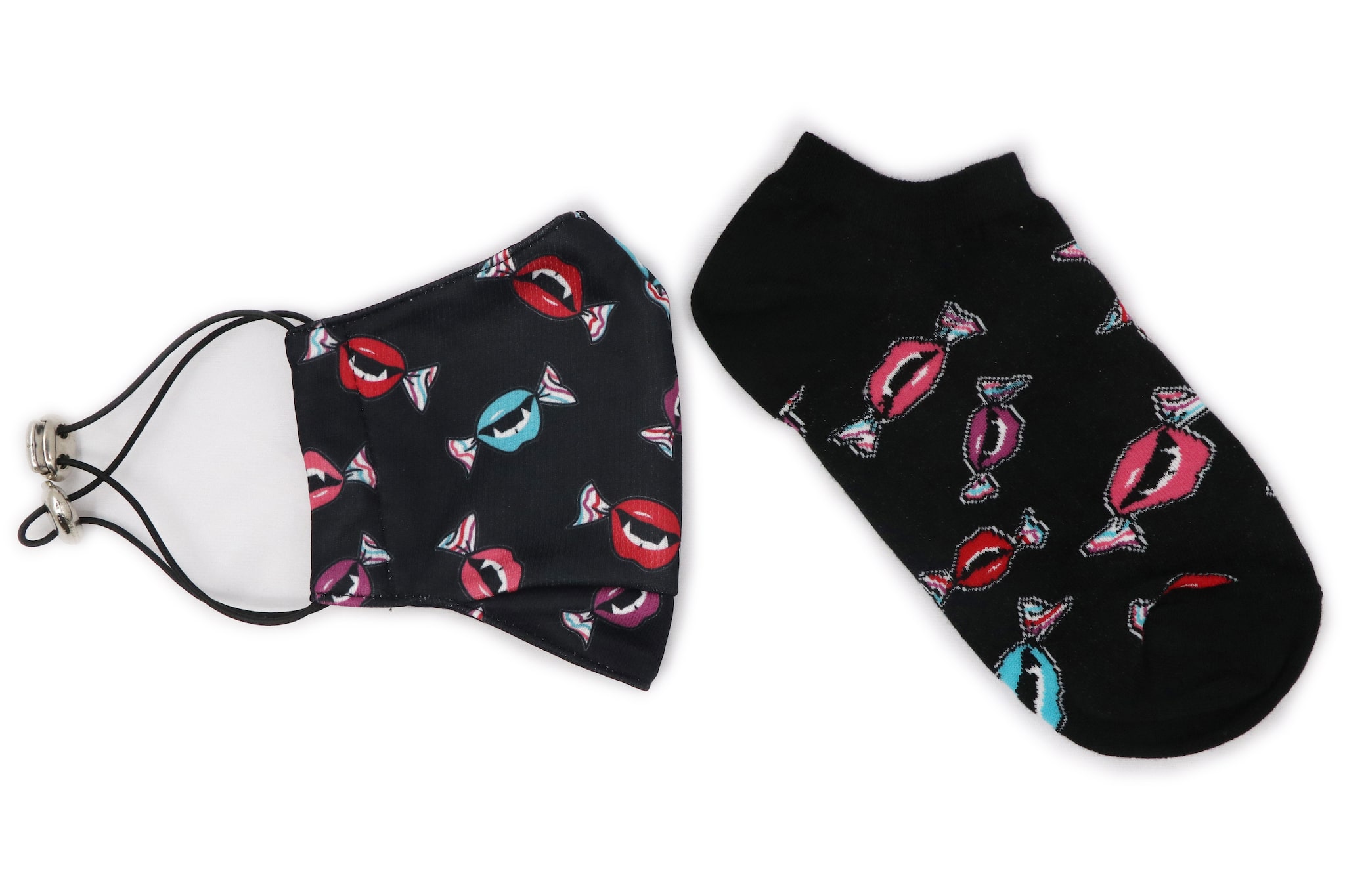 

Balenzia X tokidoki Matching Mask and Low Cut Socks Gift Box for Women - Candy lip Black