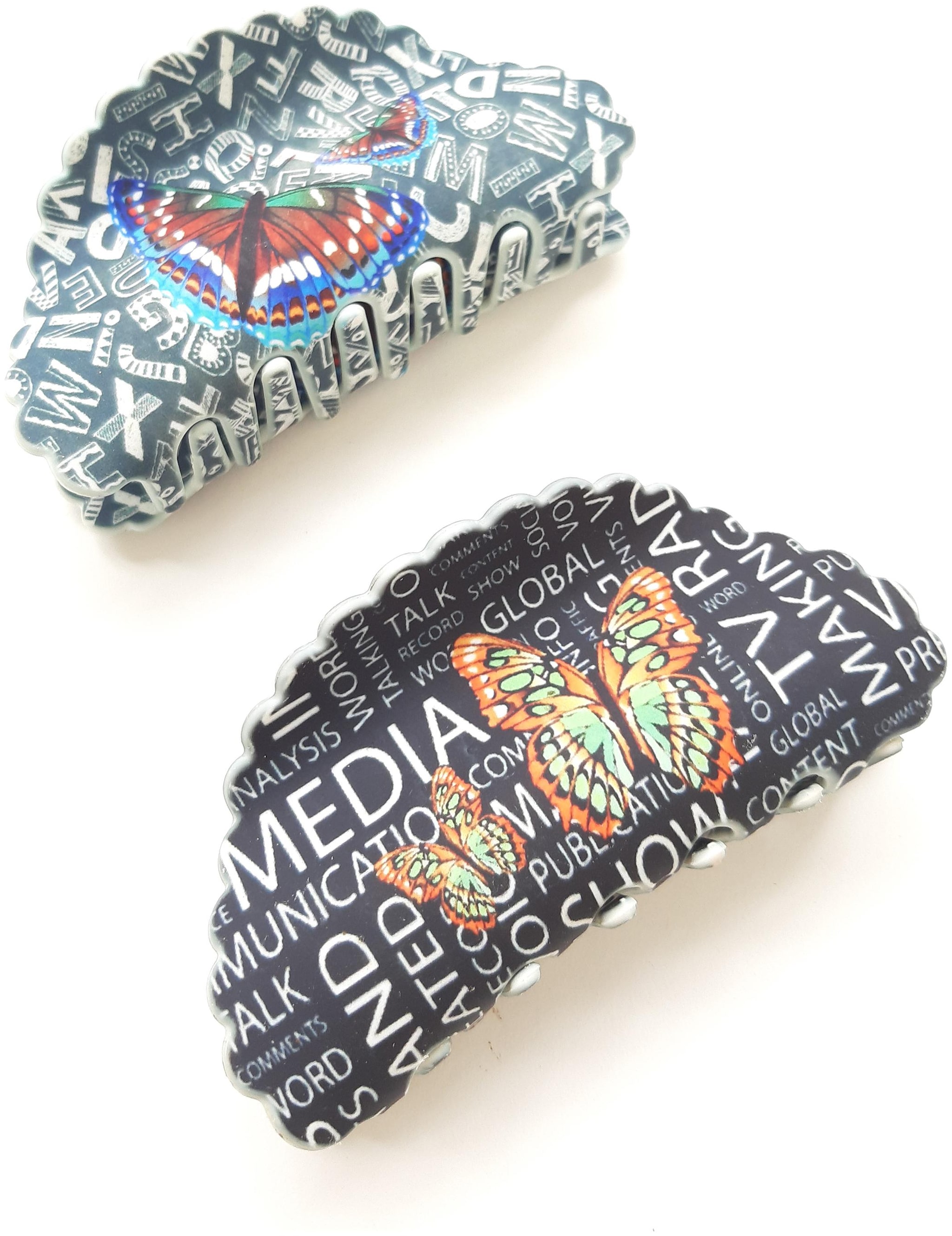 

BIRDWARE Plastic Multi Digital Print Hair Claw For Women