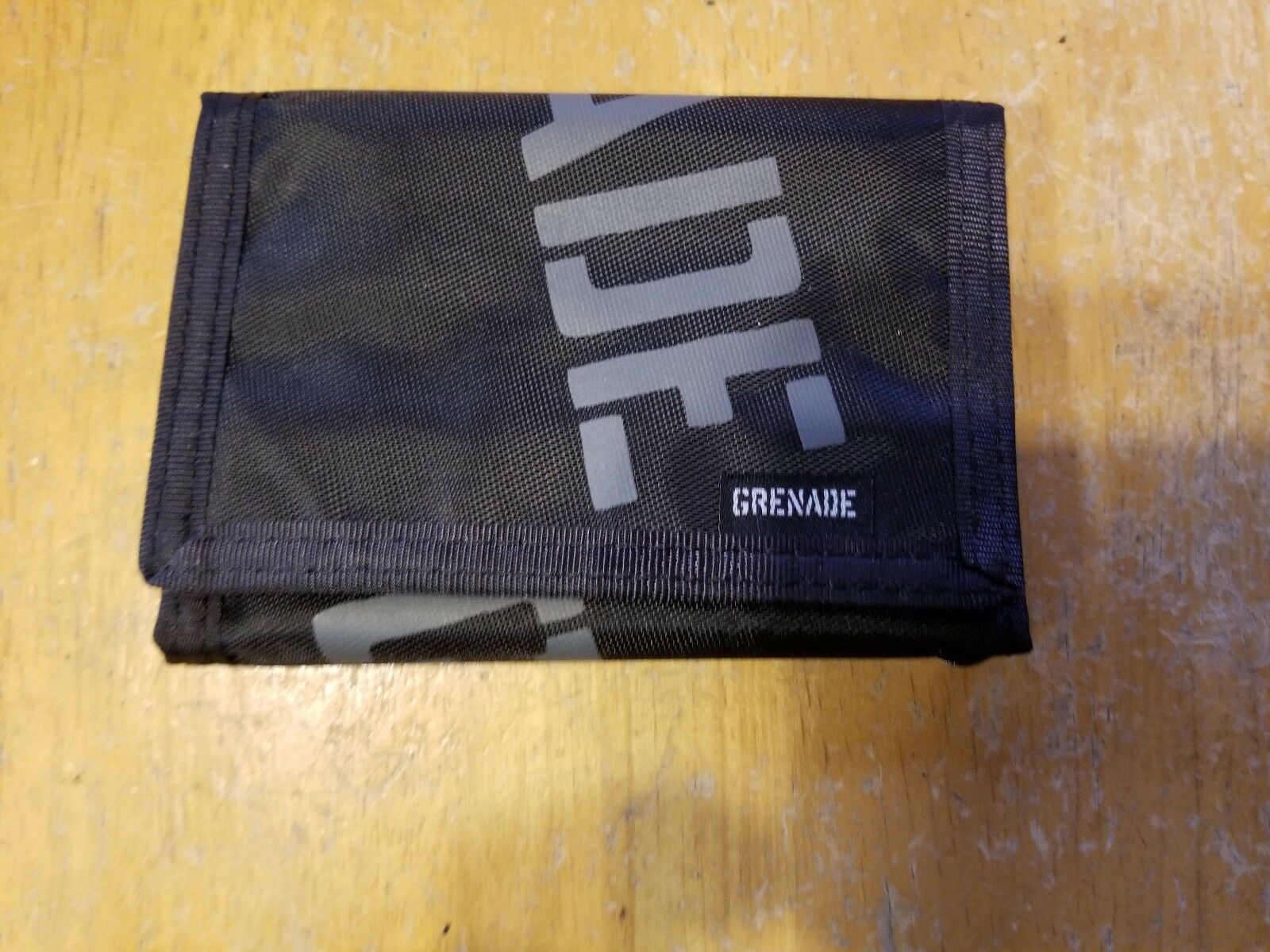 

Grenade BMX Bikes Tri Wallet - Black