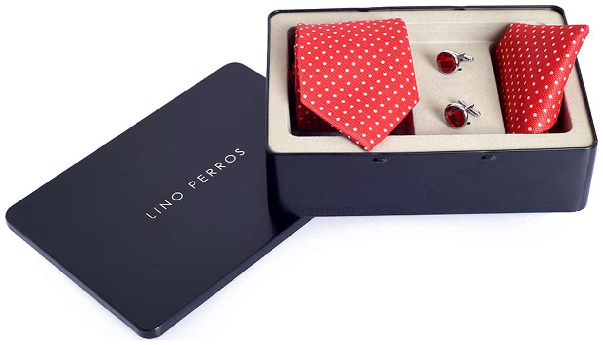 

Lino Perros Red Tie-Hanky-Ccufflinks Set