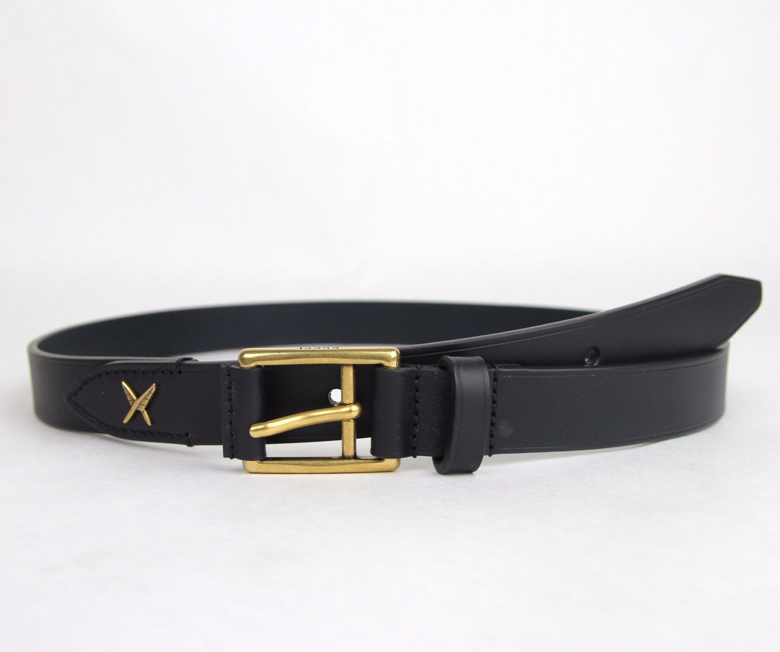 

New Gucci Men s Navy Blue Leather Belt Gold Buckle Feather Detail 375182 4009