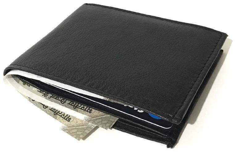 

URBAN CHOICE Men Black Leather Bi-Fold Wallet ( Pack of 1 )