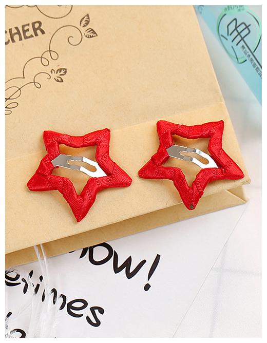 

Sanskriti India Fashion Red Star Shape Decorated Hair Clip For Girls