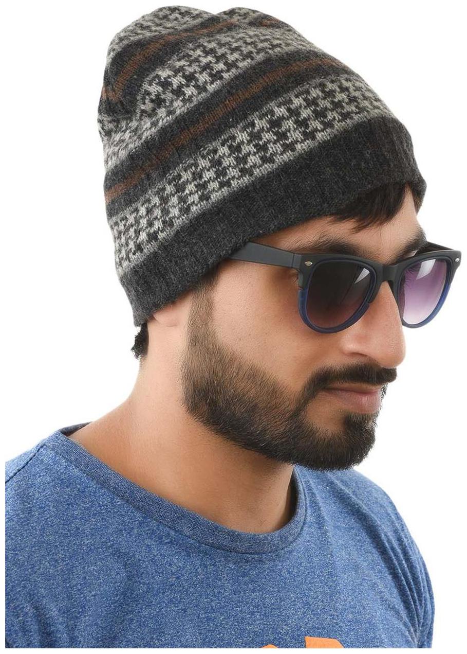 

Tiekart-Men Grey Polka Dot Woollen Winter Caps