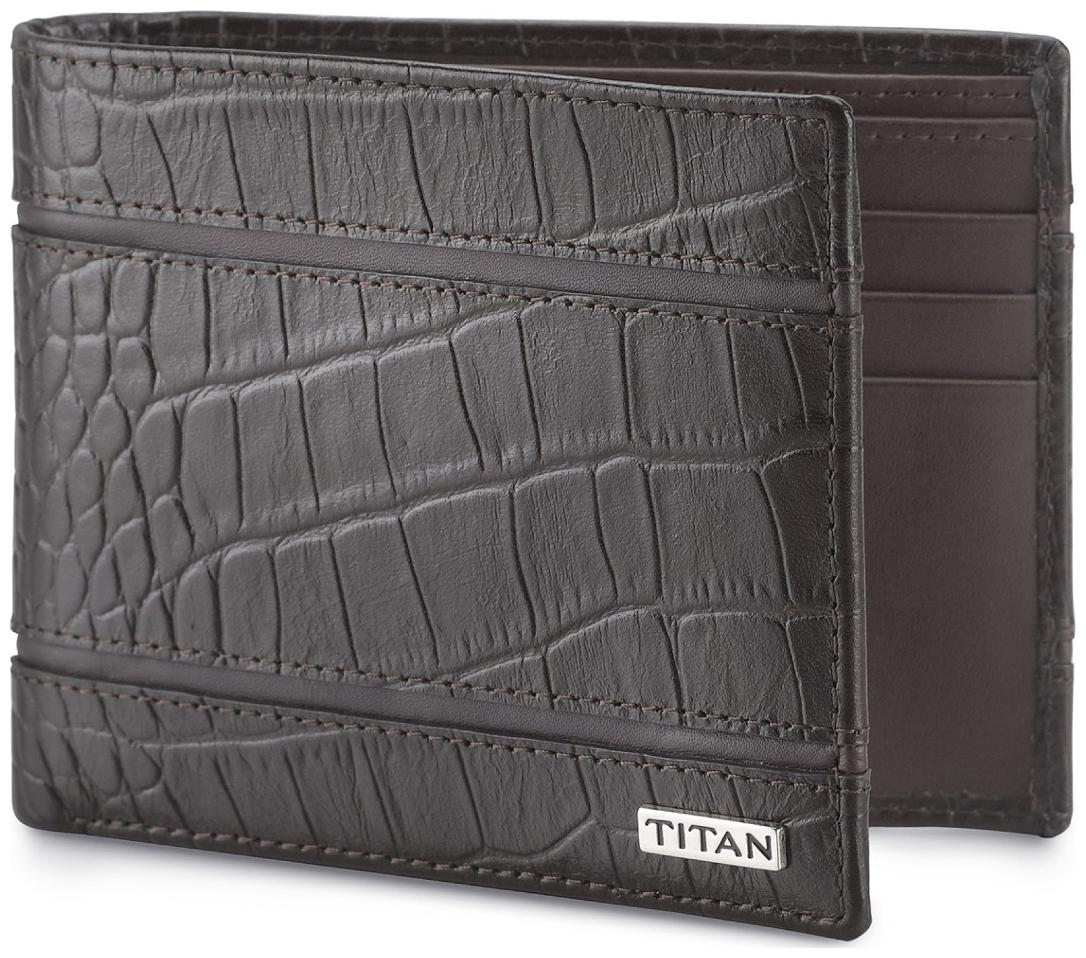 https://assetscdn1.paytm.com/images/catalog/product/A/AC/ACCTITAN-MEN-BRBRAN28247613B8A65/1563516826692_1.jpg
