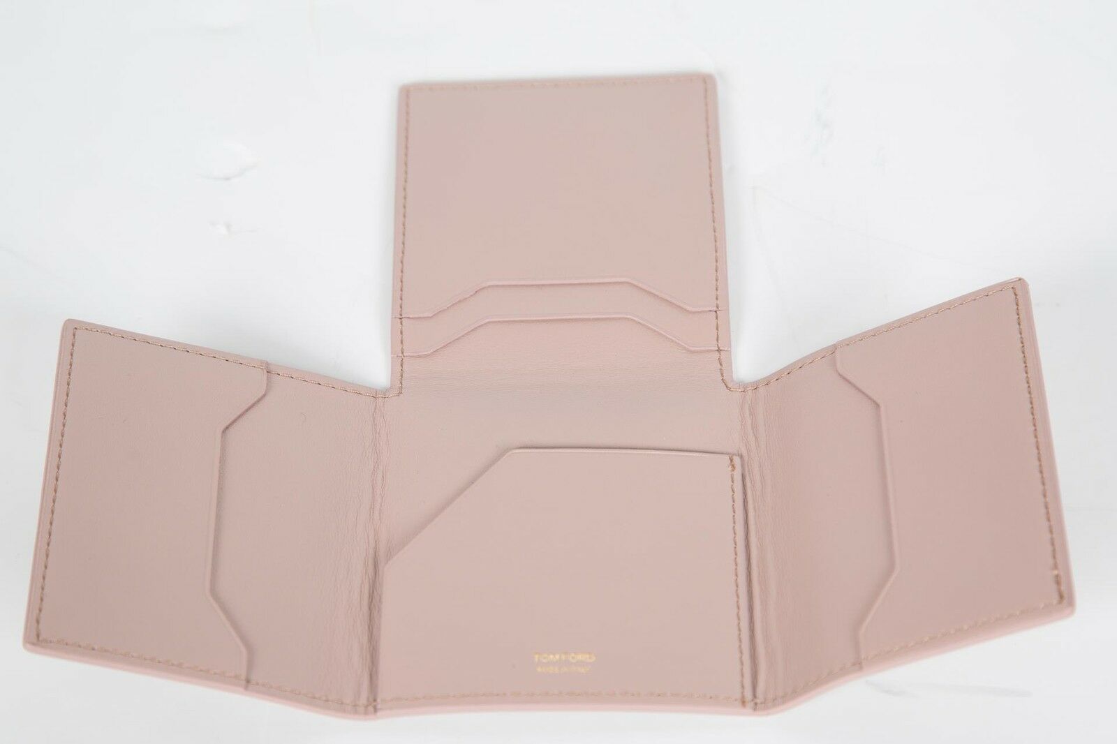 

Tom Ford New Smooth Tan Sand 100 Calf Leather 4 Panel Wallet Card Holder Italy