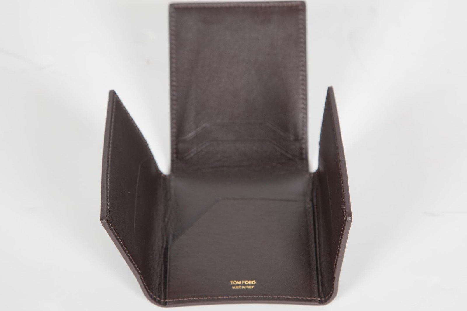 

Tom Ford Smooth Dark Brown 100 Calf Leather 4 Panel Wallet Card Holder Italy