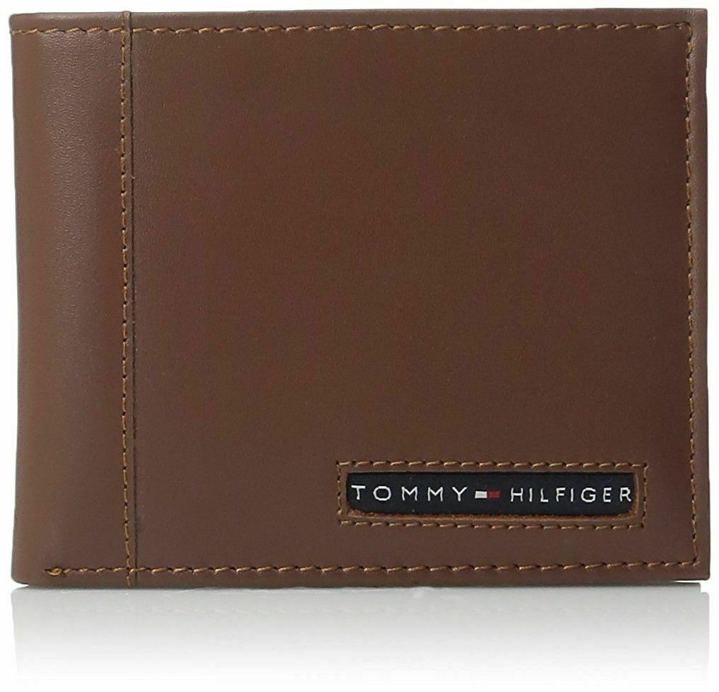 

Tommy Hilfiger Men s Premium Leather Credit Card ID Wallet Passcase 31TL22X063