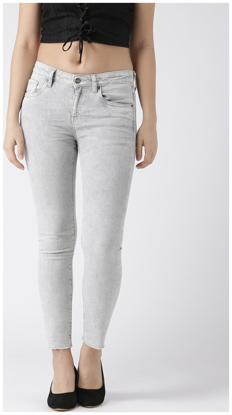 

109 F Women Grey Straight fit Jeans