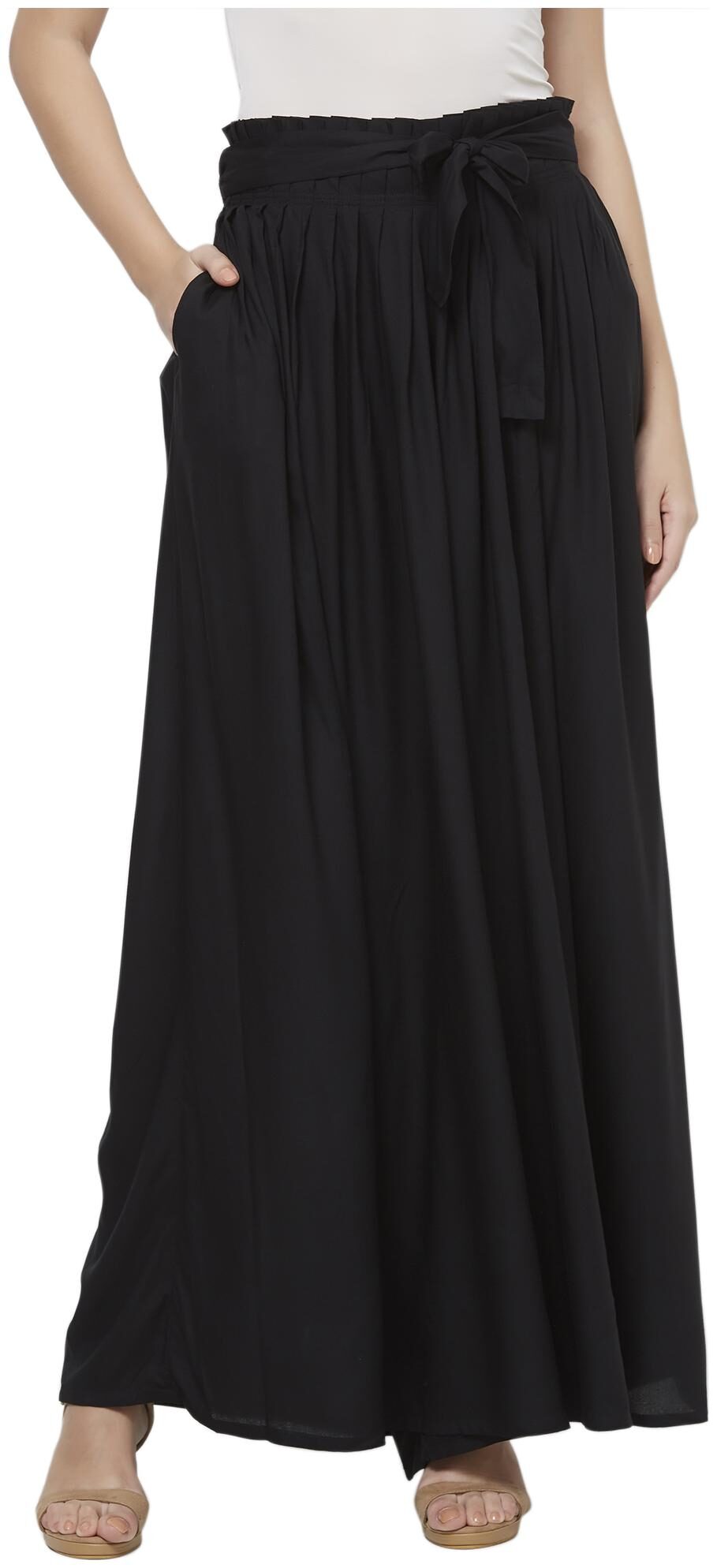 

109 F Women Black Regular fit Regular trousers