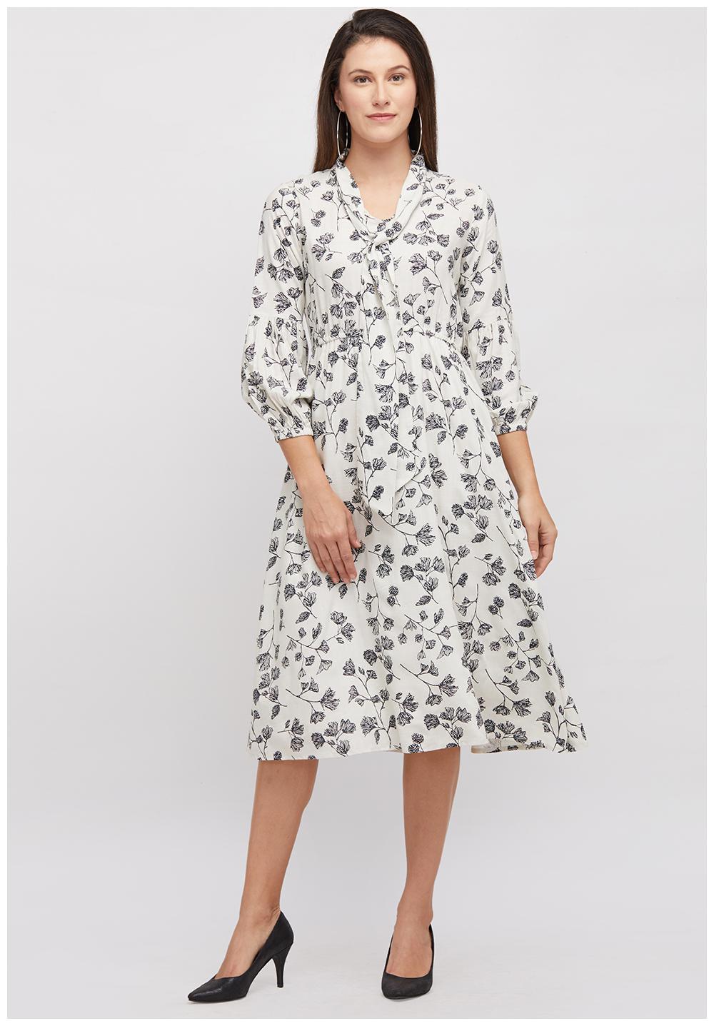 

109 F Beige Printed A-line dress