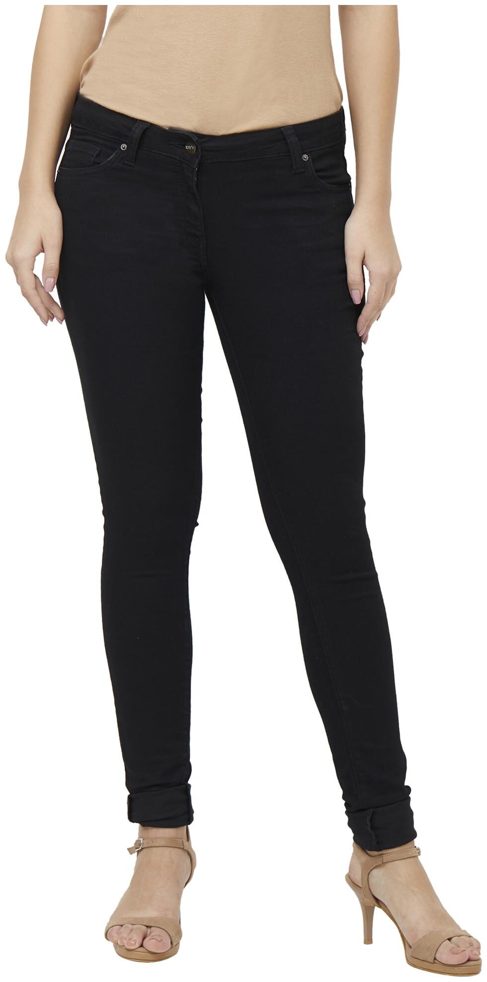 

109 F Women Black Slim fit Jeans