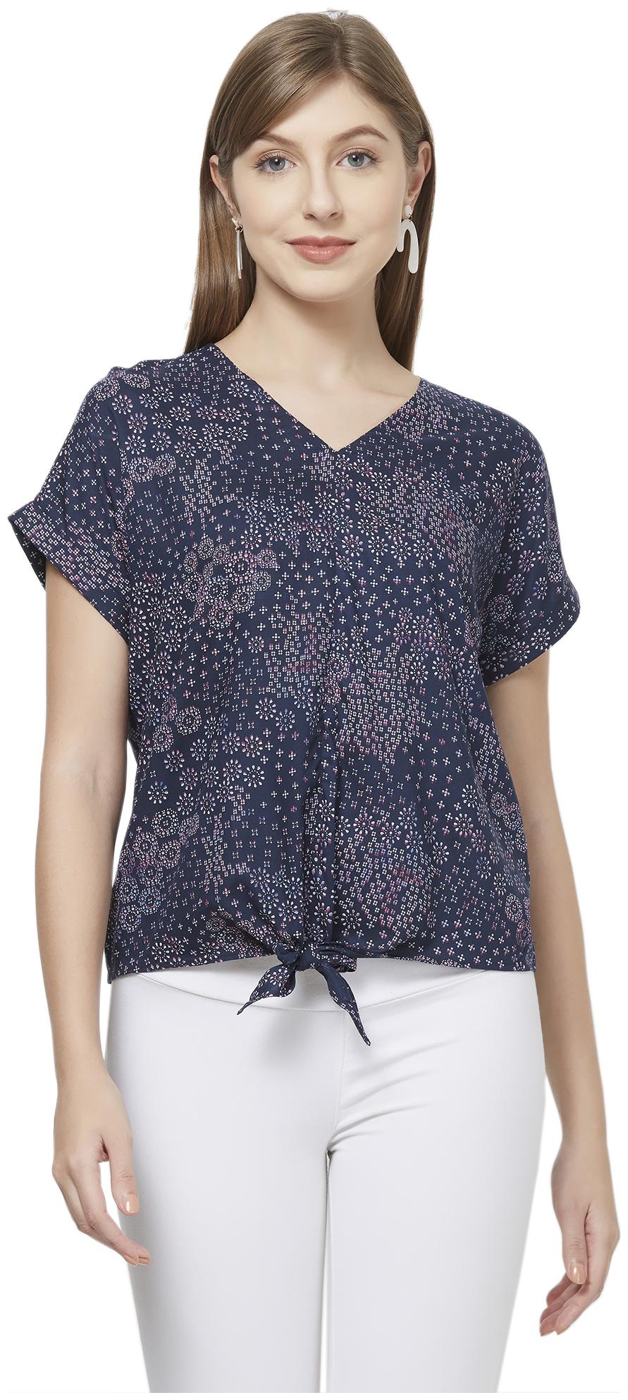 

109 F Women Solid Regular top - Blue